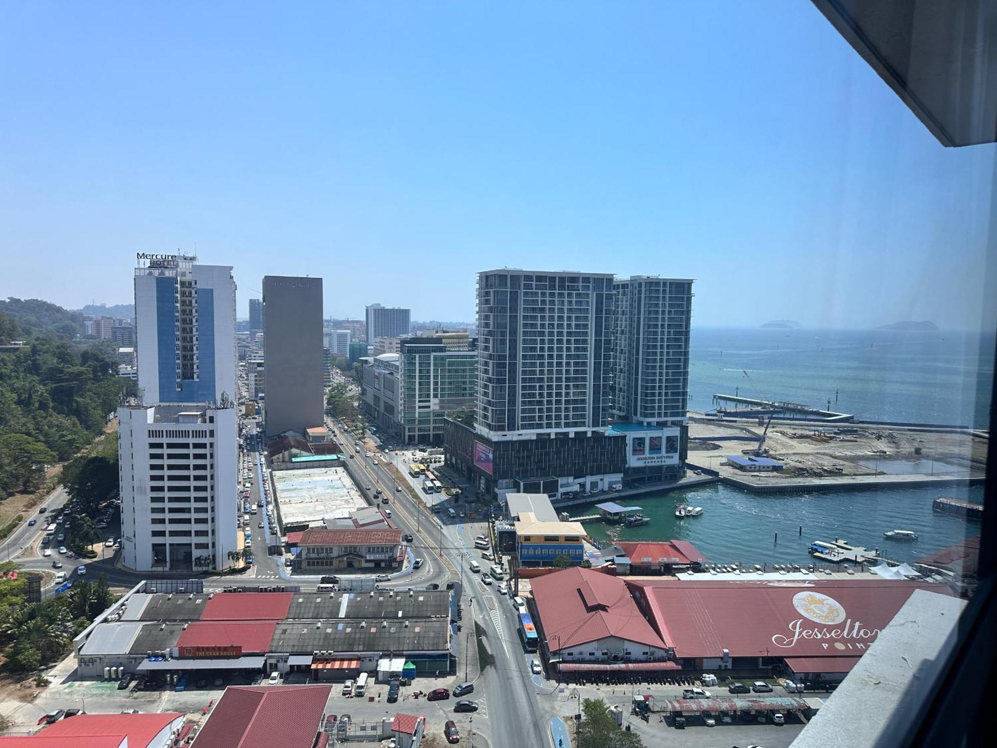 Jq1 Sea & Pool Or City View Wifi I Washing Machine For Some Units I Cuckoo Water Jesselton Quay By R2 Kota Kinabalu Zewnętrze zdjęcie