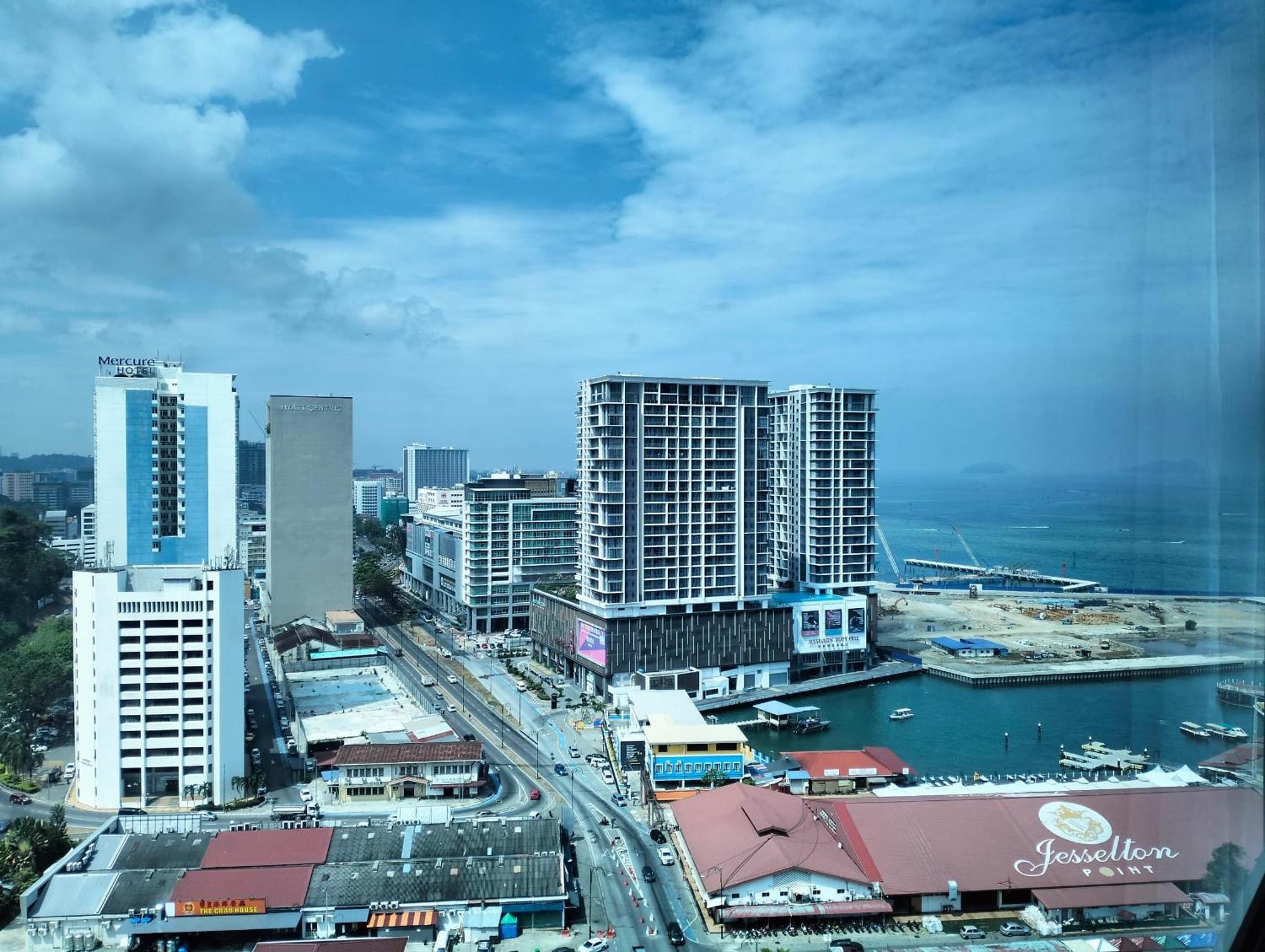 Jq1 Sea & Pool Or City View Wifi I Washing Machine For Some Units I Cuckoo Water Jesselton Quay By R2 Kota Kinabalu Zewnętrze zdjęcie